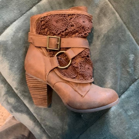 Boots - Picture 1 of 1